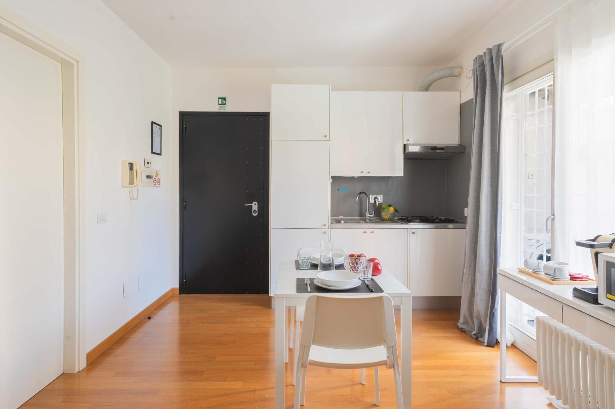 Loverhome Apartment 3 Rome Exterior photo