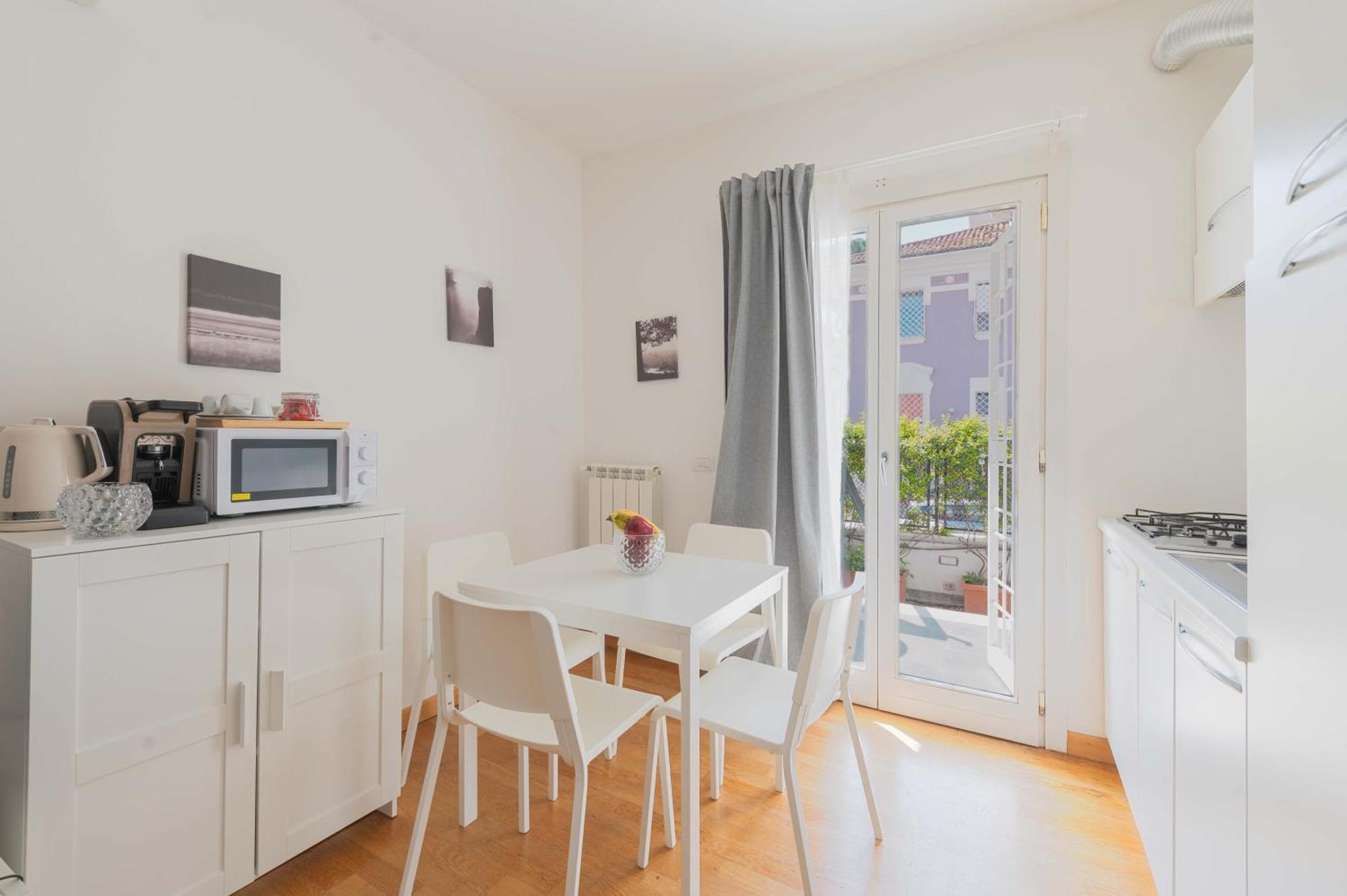 Loverhome Apartment 3 Rome Exterior photo